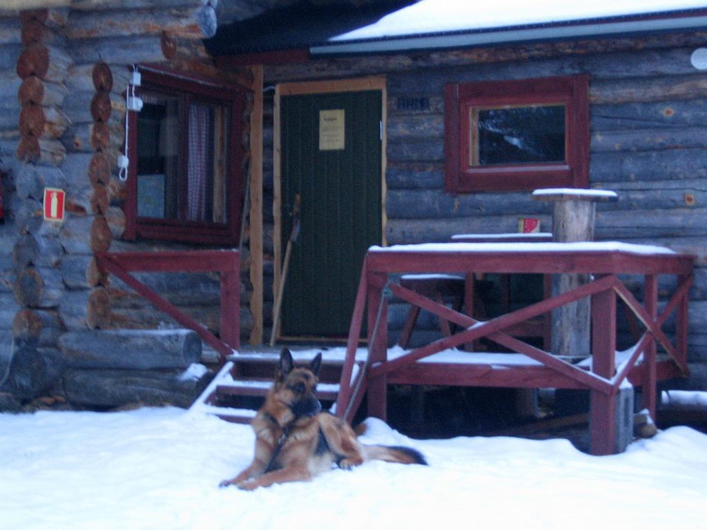 Ahkun Tupa Villa Lemmenjoki Esterno foto